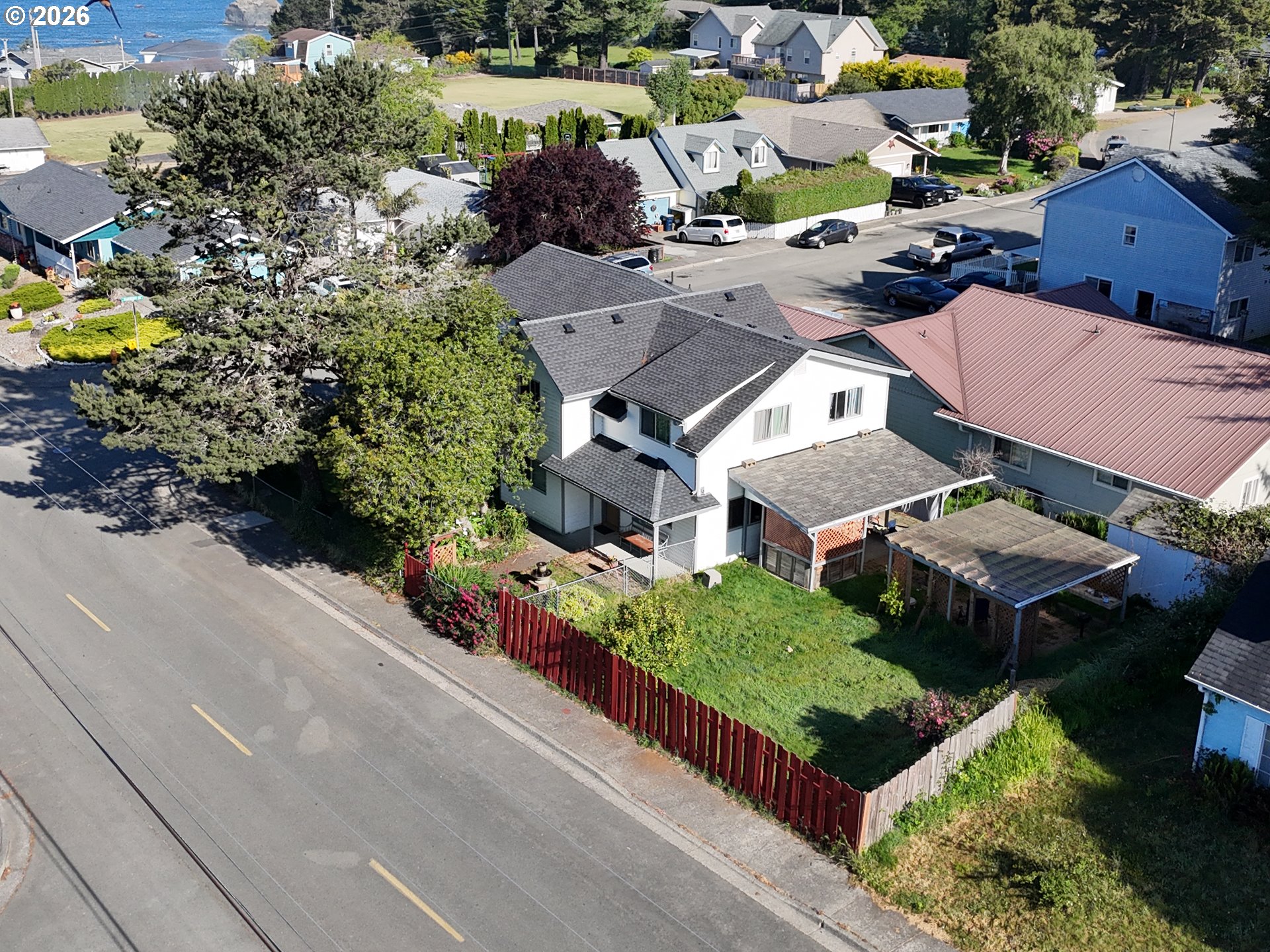 17305 BLUEBERRY DR