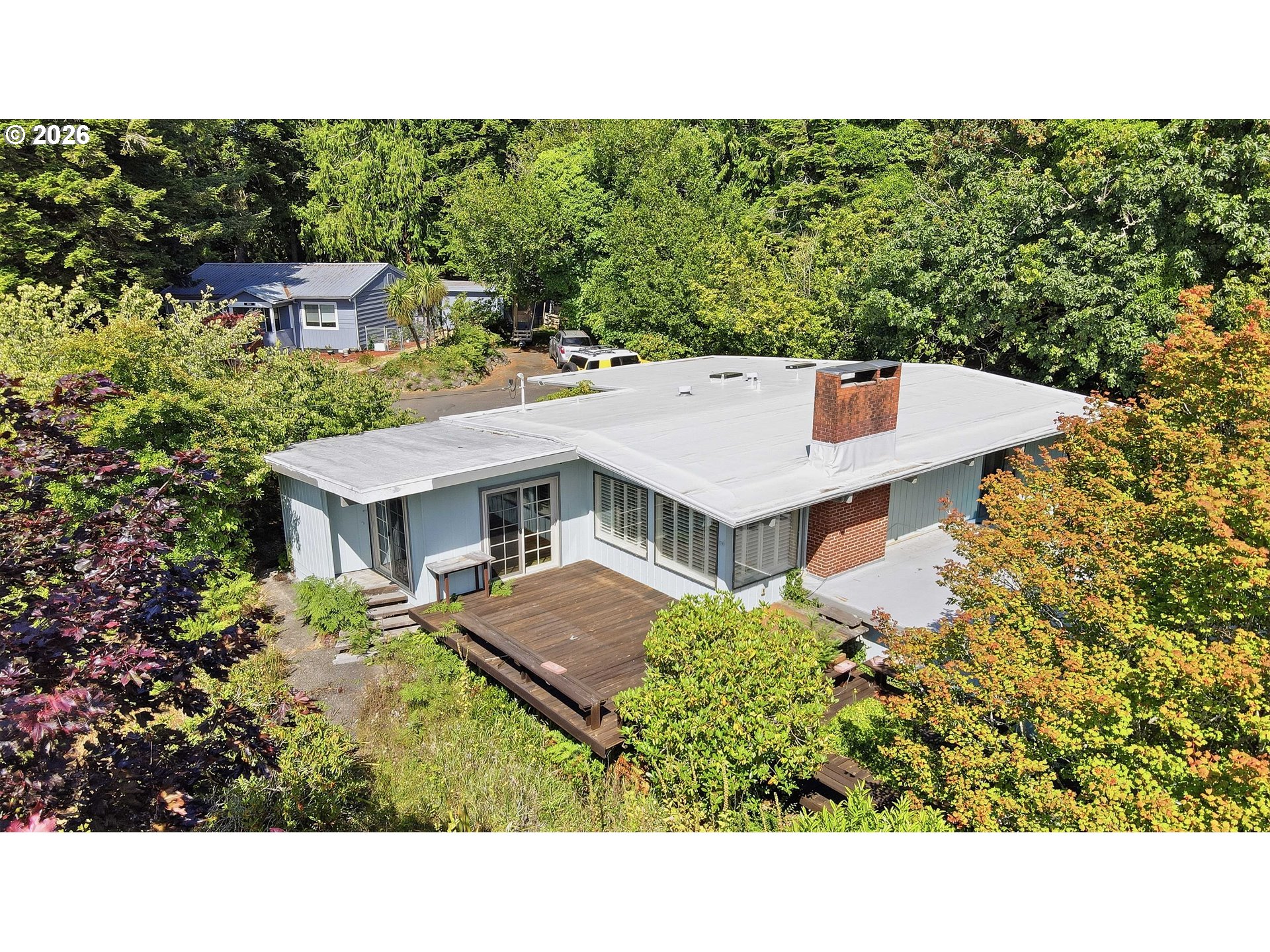 1159 E 1ST PL