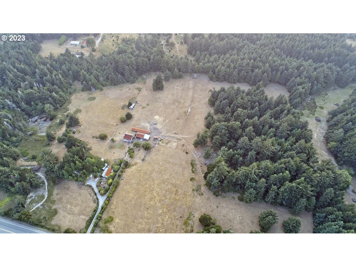 47458 Hwy 101