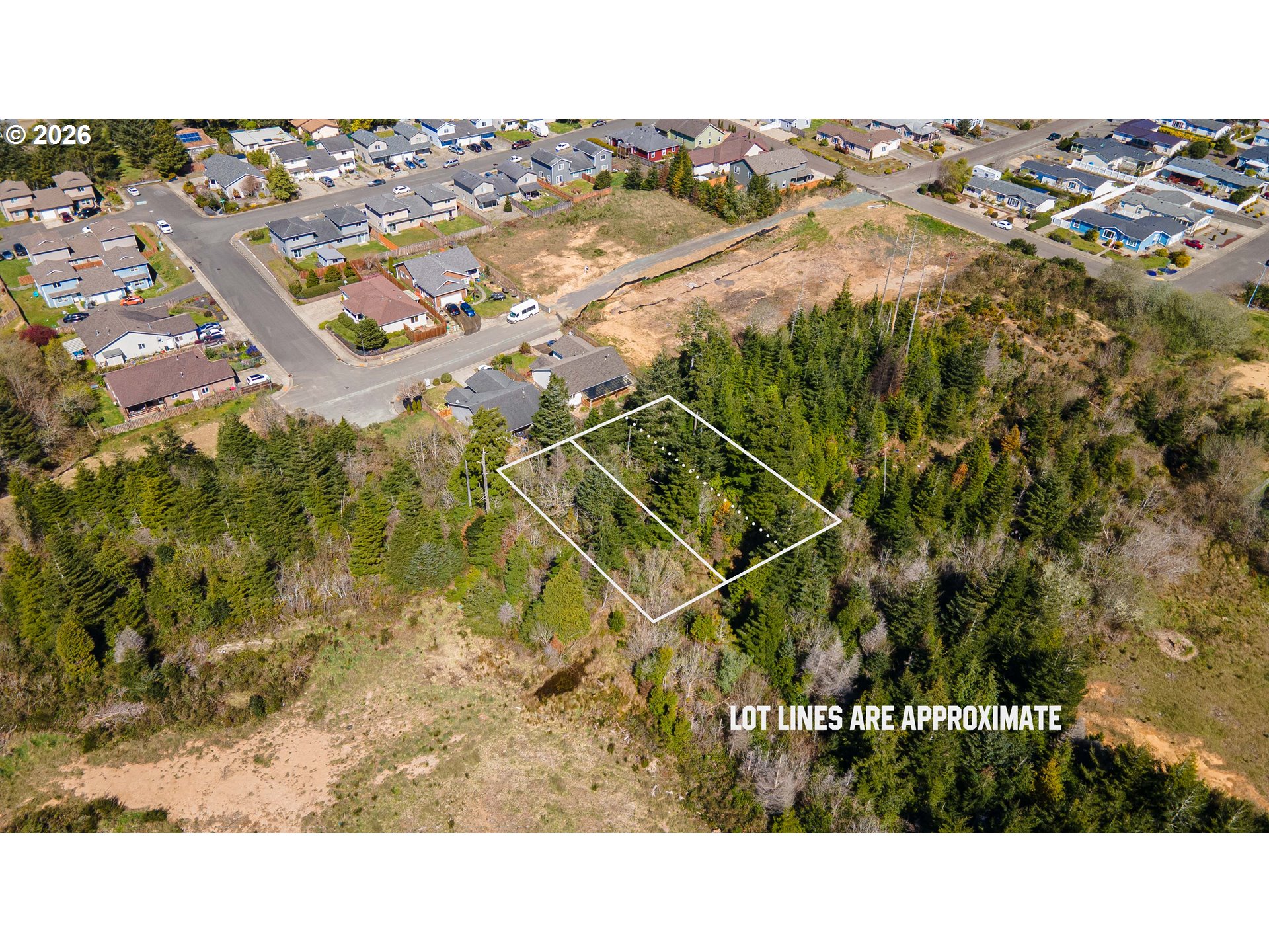 Lot 2024702