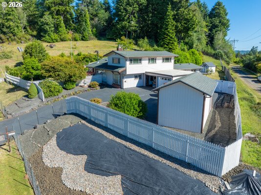 63697 ISTHMUS HEIGHTS RD