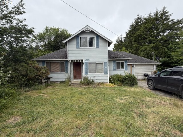 1618 N DOGWOOD ST