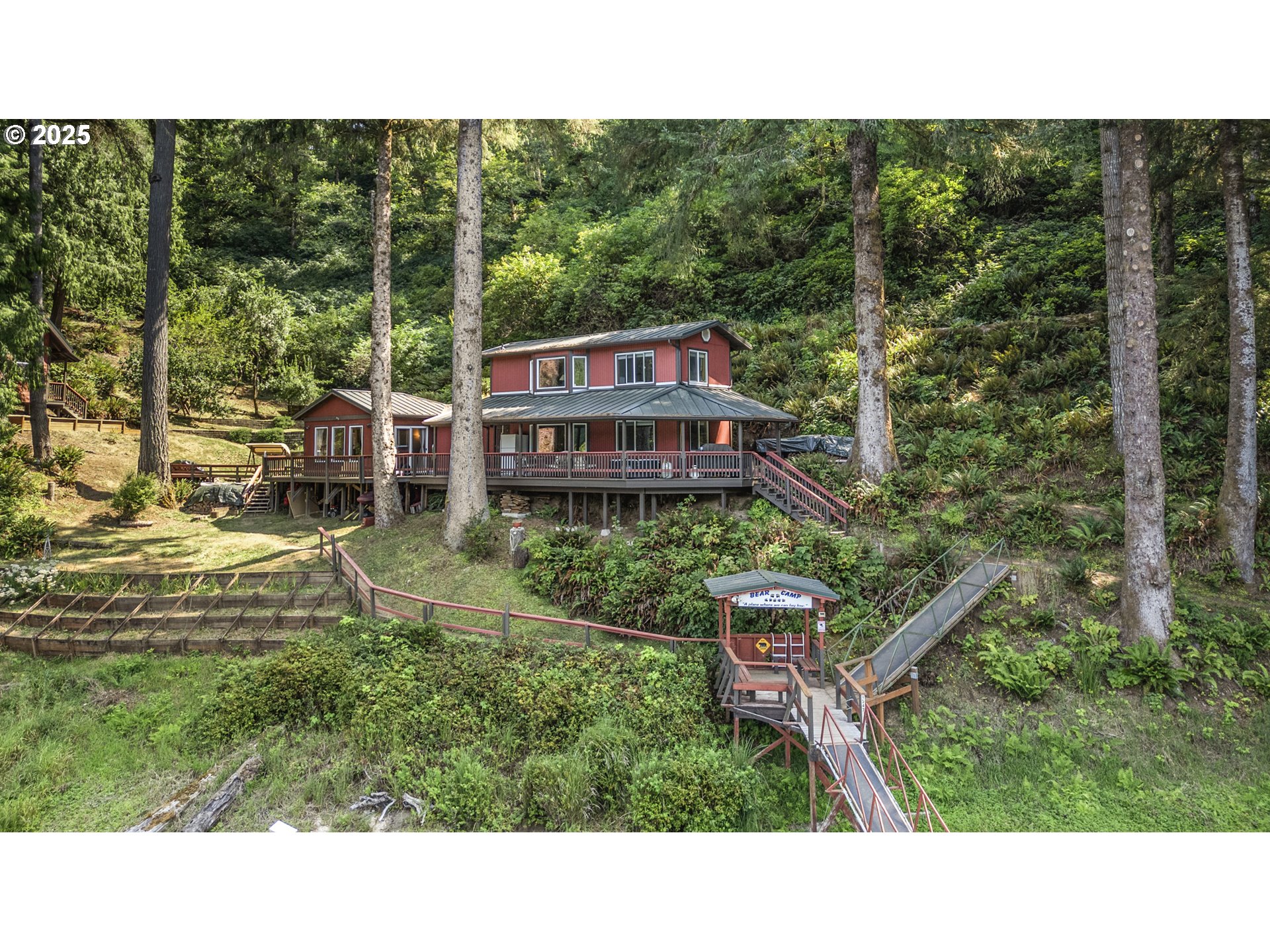 1547 N Tenmile Lake