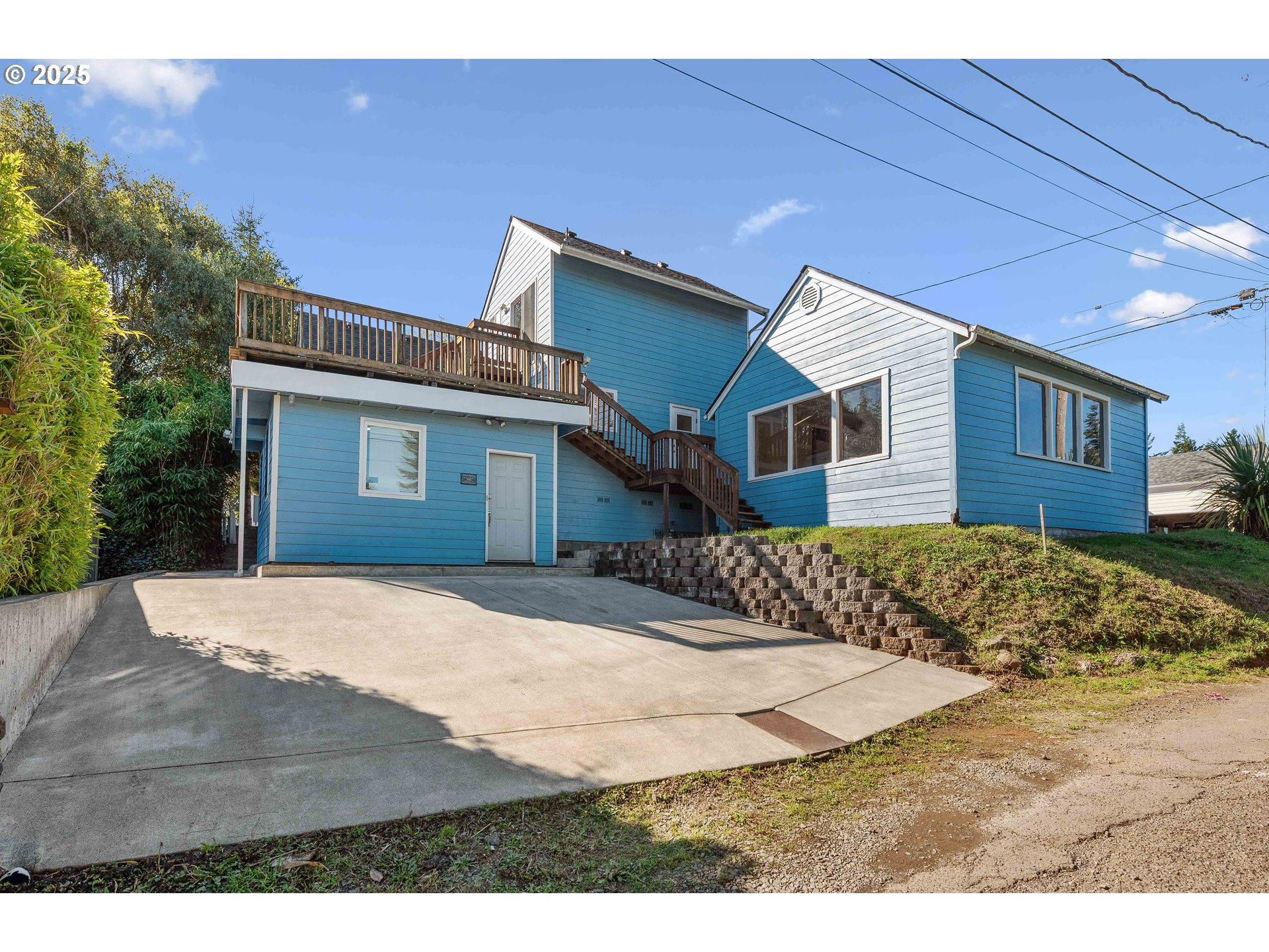 584 EXCHANGE ST