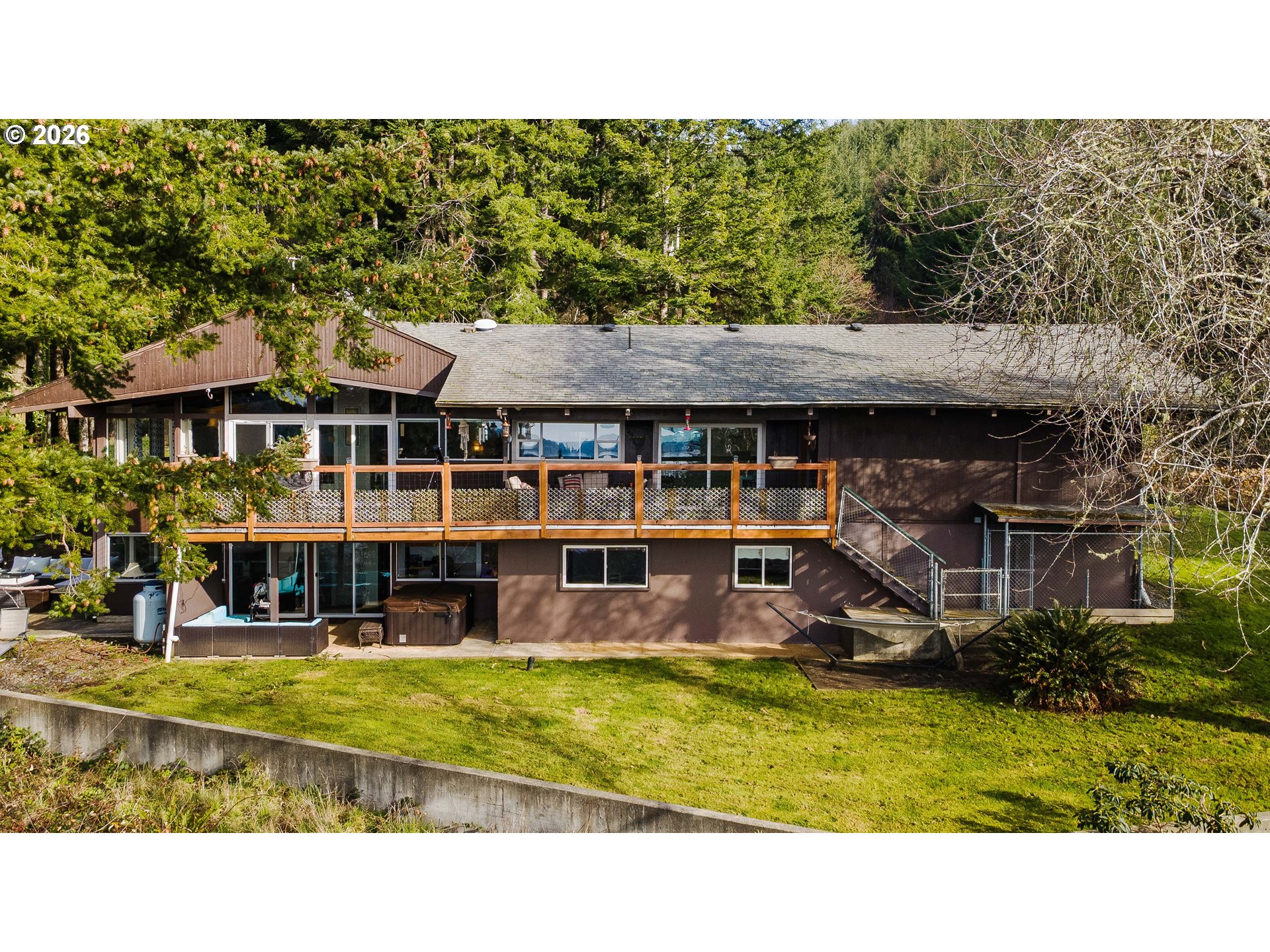 94532 GOLF COURSE LN