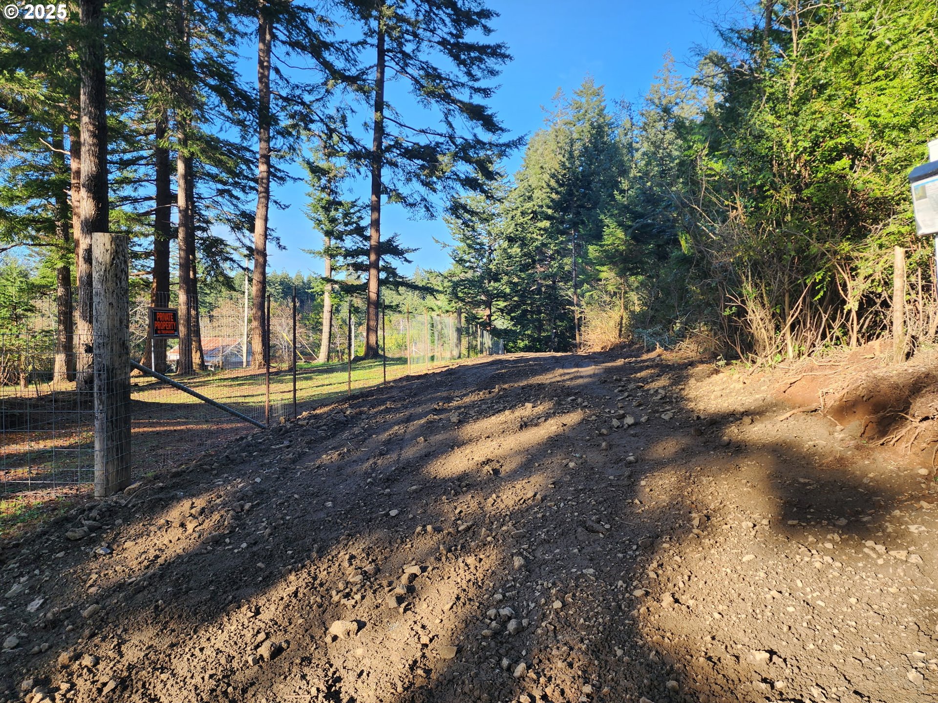 AVERILL HILL RD