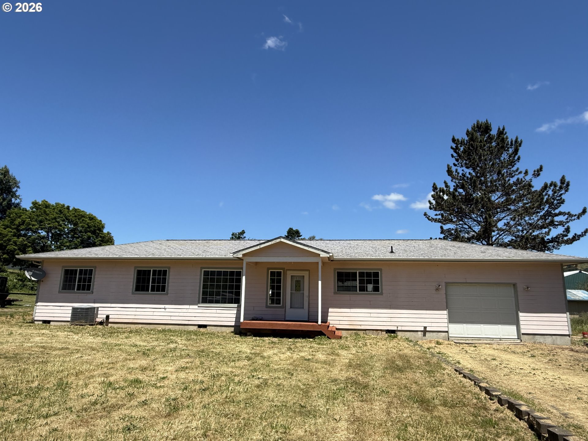 151 E DATE ST